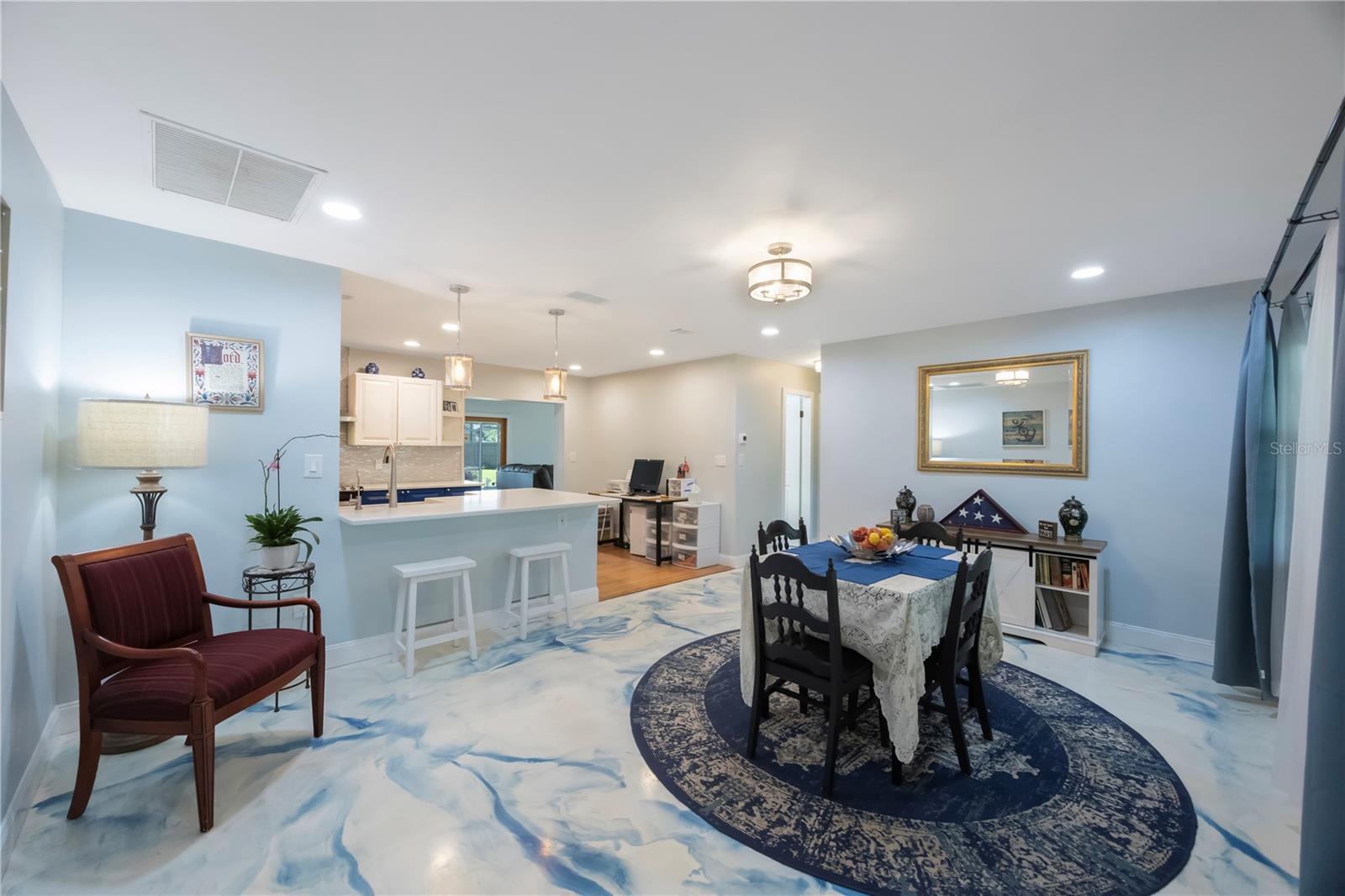 WILCOX MANOR - Residential