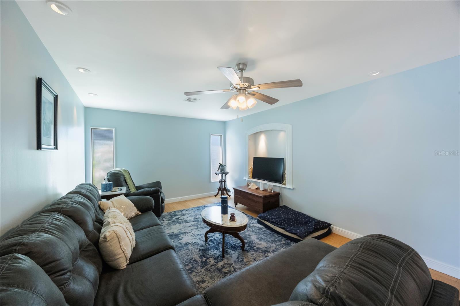 WILCOX MANOR - Residential