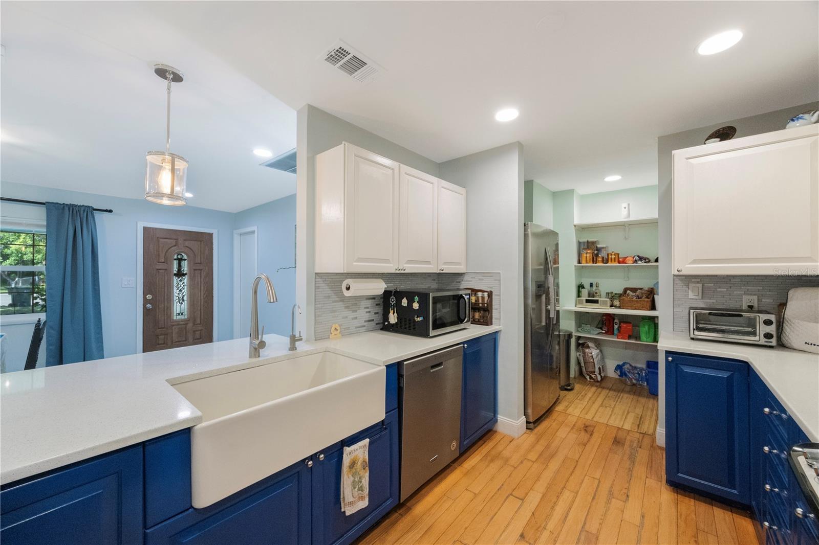 WILCOX MANOR - Residential