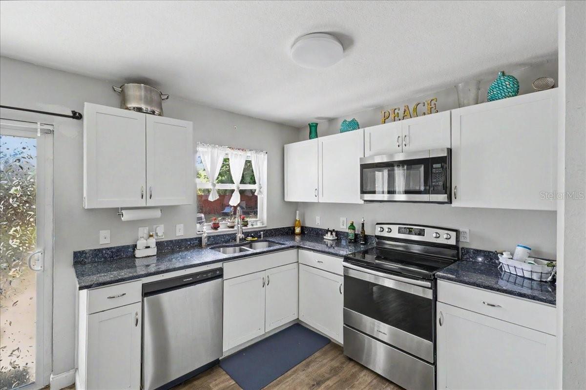 FLORIDA SHORES 01 - Residential