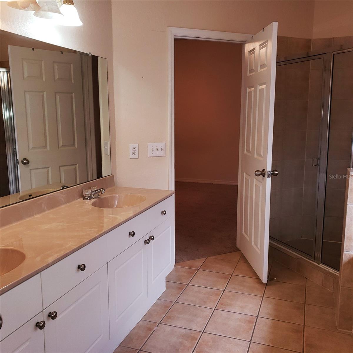 CROSS CREEK GARDENS - Residential Lease