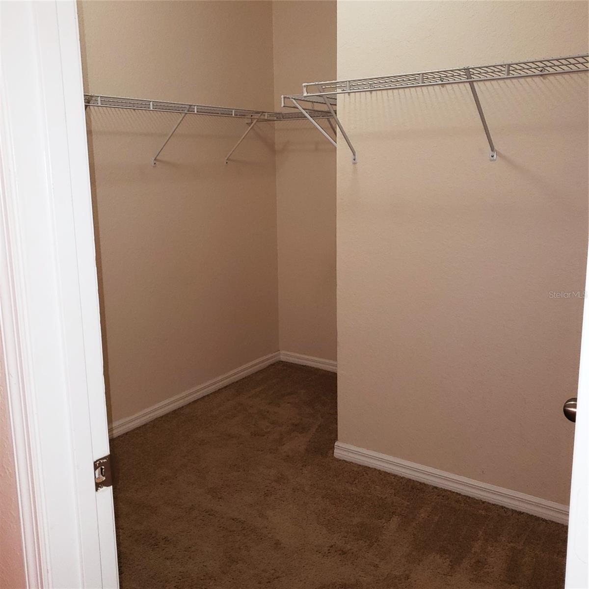 CROSS CREEK GARDENS - Residential Lease