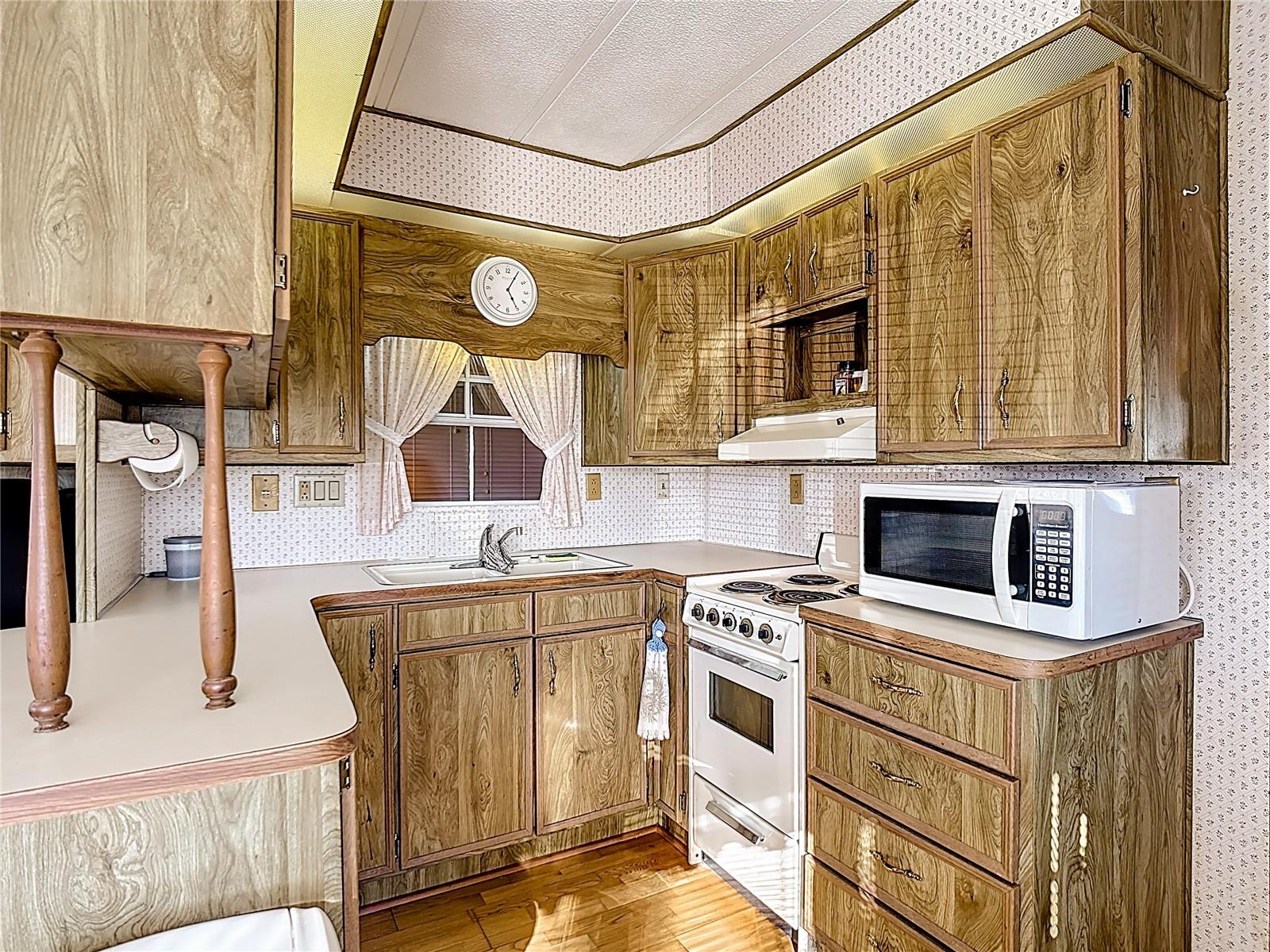 OUTDOOR RESORTS AT ORLANDO - Residential