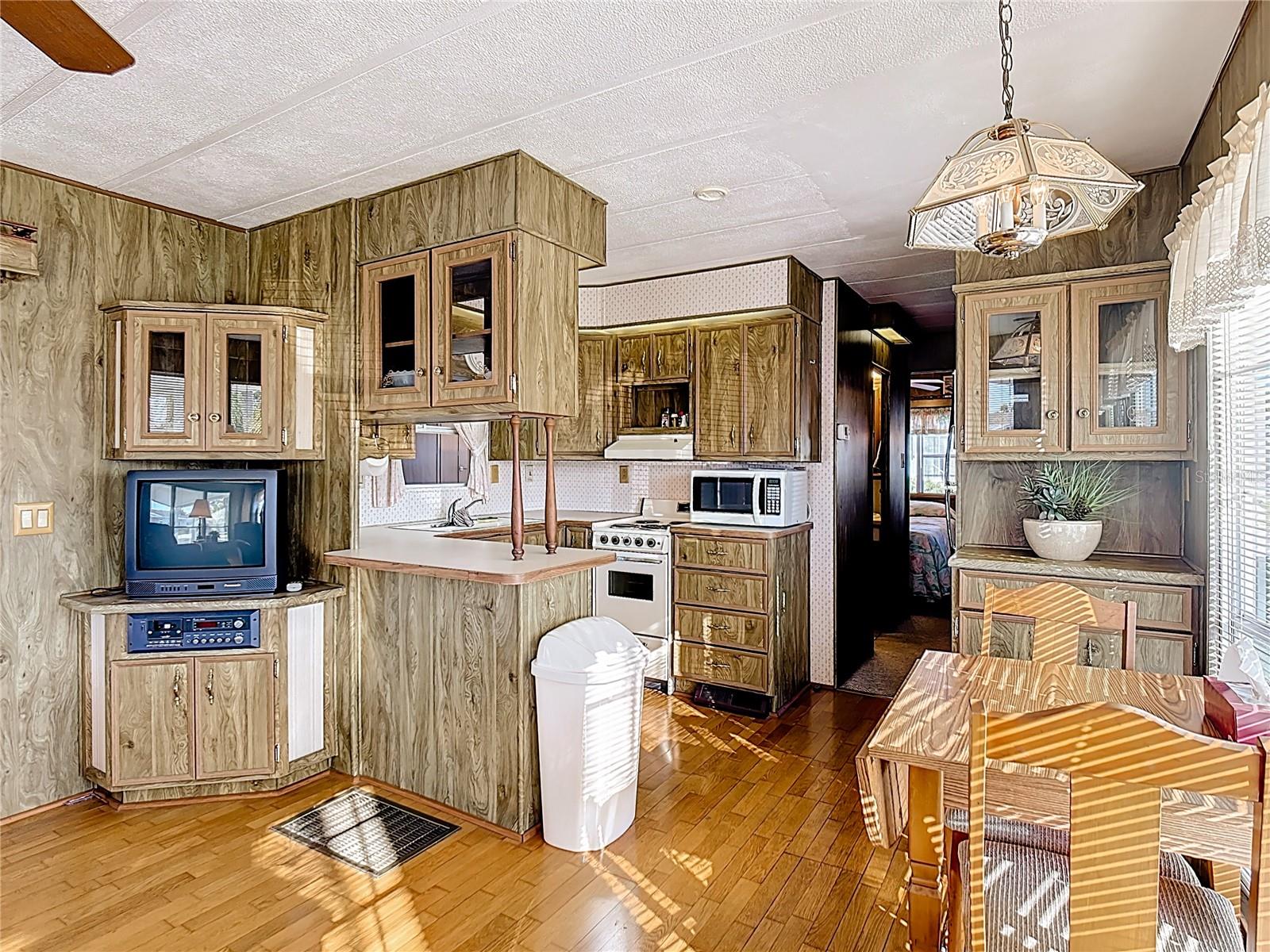 OUTDOOR RESORTS AT ORLANDO - Residential