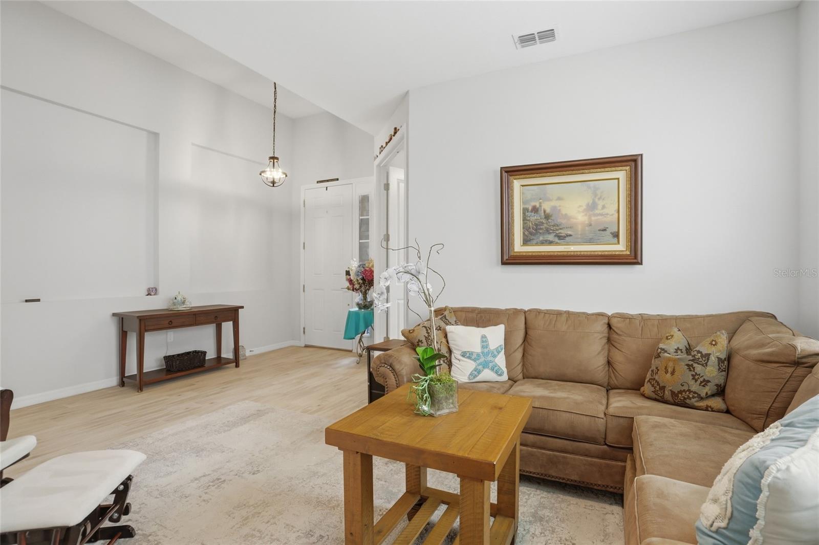 BELLALAGO PH 5J SEC 3 - Residential