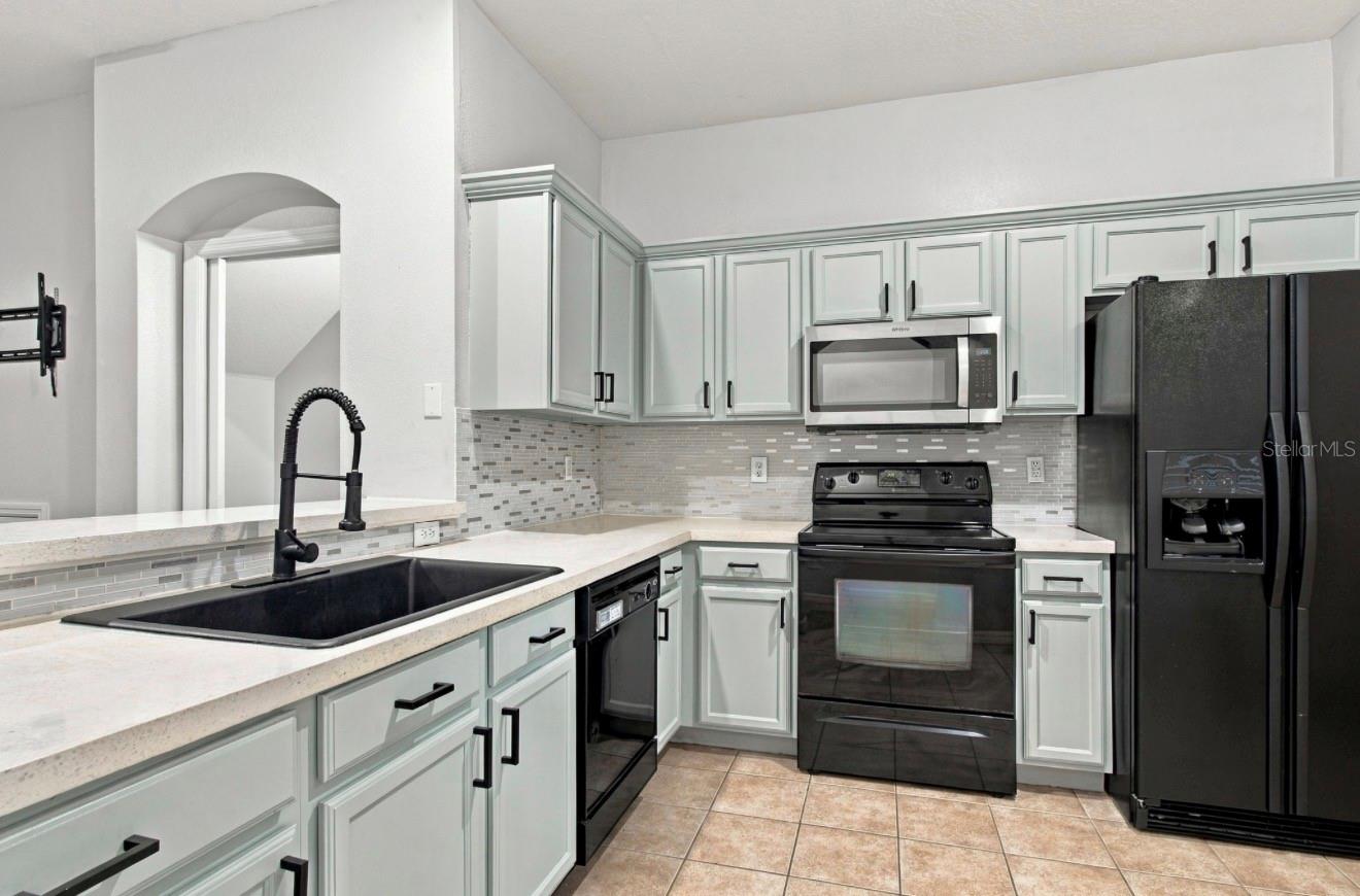 6243 DUCK KEY COURT