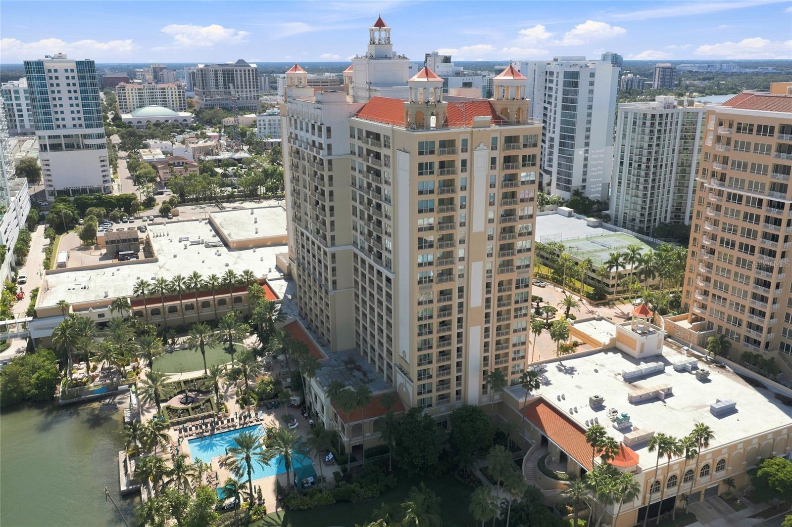 1111 RITZ CARLTON DRIVE 1704