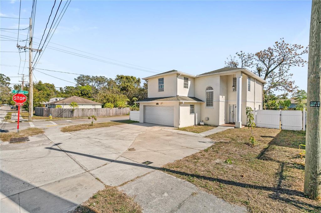 Photo of 8613 N 15th Street, Tampa, FL 33604 (MLS # TB8446607)