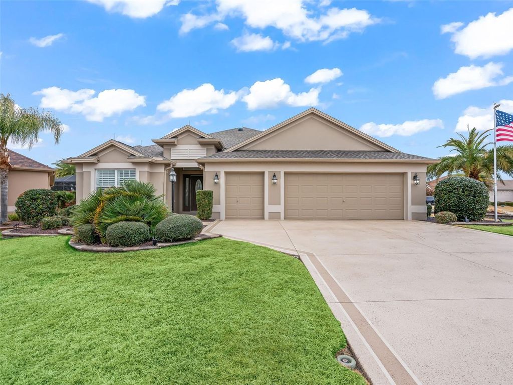 Photo of 3556 Mistletoe Court, The Villages, FL 32163 (MLS # G5110032)