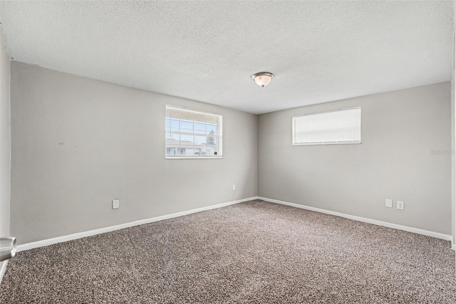 EMBASSY HILLS - Residential