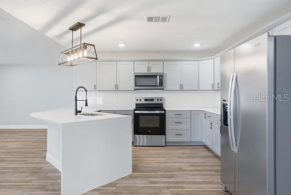 SPRING HILL - Residential