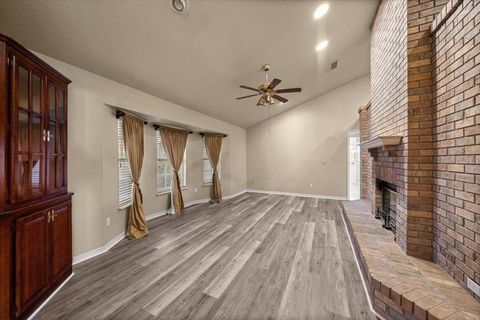 Tiny photo for 2420 SE 15th Street, Ocala, FL 34471 (MLS # OM719504)