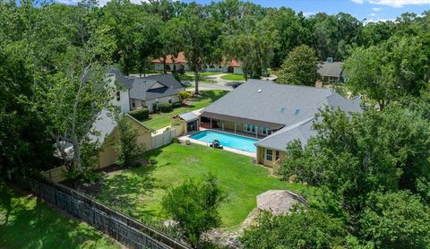 Tiny photo for 2420 SE 15th Street, Ocala, FL 34471 (MLS # OM719504)