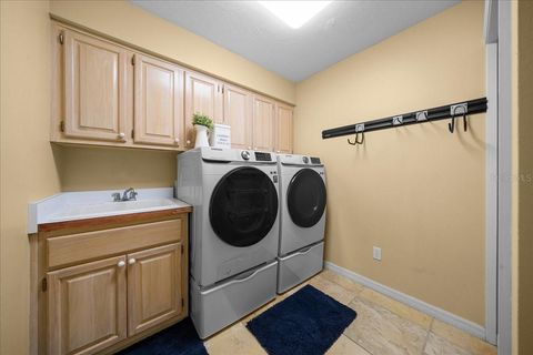 Tiny photo for 2420 SE 15th Street, Ocala, FL 34471 (MLS # OM719504)