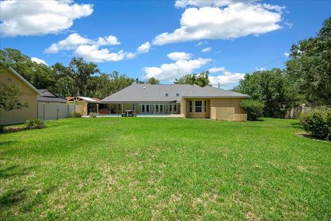 Tiny photo for 2420 SE 15th Street, Ocala, FL 34471 (MLS # OM719504)