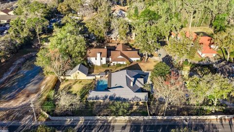 Tiny photo for 2420 SE 15th Street, Ocala, FL 34471 (MLS # OM719504)