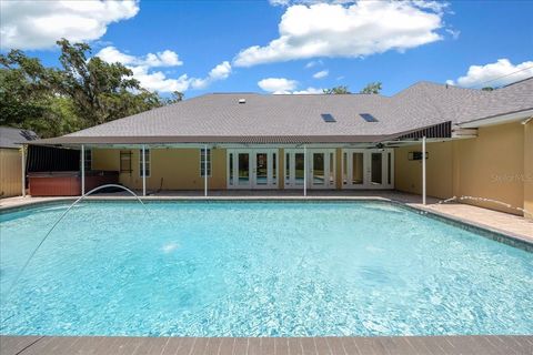 Tiny photo for 2420 SE 15th Street, Ocala, FL 34471 (MLS # OM719504)