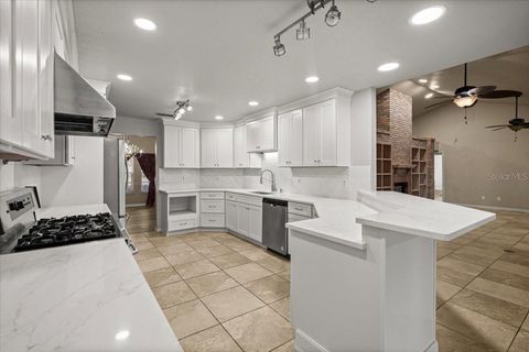 Tiny photo for 2420 SE 15th Street, Ocala, FL 34471 (MLS # OM719504)