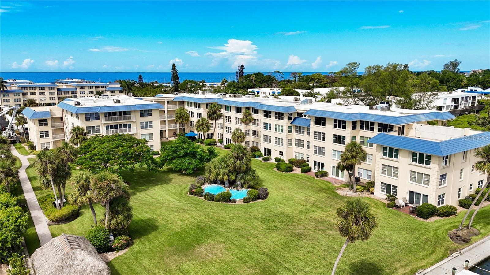 Welcome to Beach Harbor Club, a hidden gem on Longboat Key that offers the best of both worlds—spanning from the Gulf of Mexico to Sarasota Bay! This charming one-bedroom, one-bath condo is perfect for seasonal getaways or as an investment property. Located just a 1-minute walk to both the beach and bay, it’s your gateway to coastal living at its finest.
Highlights of the Community:
Private Beach Access: Enjoy breathtaking Gulf sunsets from the deeded beach.
Boating & Fishing: Boat dock with fishing pier and bay access.
Resort-Style Amenities: Heated pool, picnic tables, cabanas with grills, kayaks, and a newly updated clubhouse and gym.
The condo itself exudes elegance with high-gloss porcelain tile floors and sliding glass doors that open onto a patio with views of the lush lawn, bay, and dock area. It’s one of the few units in the complex with a washer and dryer, adding convenience to your stay.
Located less than a mile from grocery stores and just a 10-minute drive to St. Armand's Circle’s renowned shops and restaurants, this condo is close to everything you need. A 15-minute drive takes you to the cultural hub of Sarasota, home to world-class opera, symphony, art museums, theaters, and an eclectic dining scene.