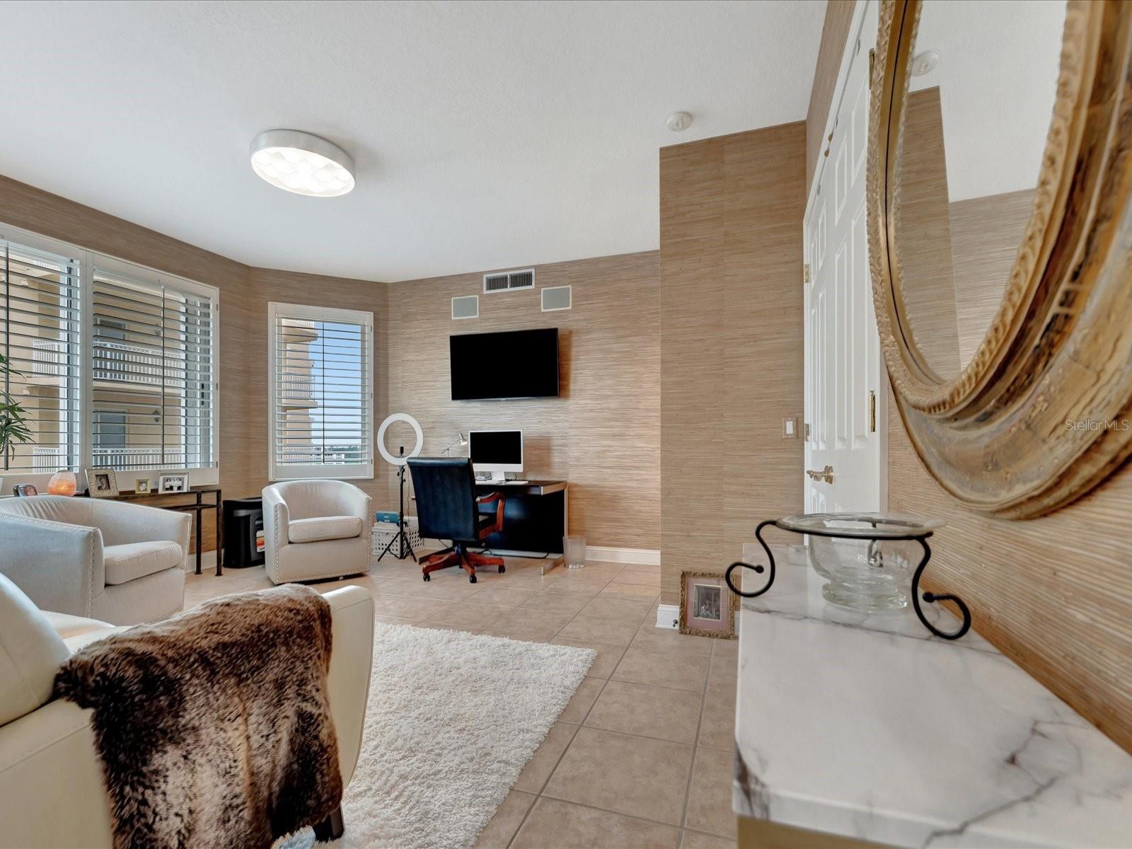 VINOY PLACE CONDO - Residential Lease