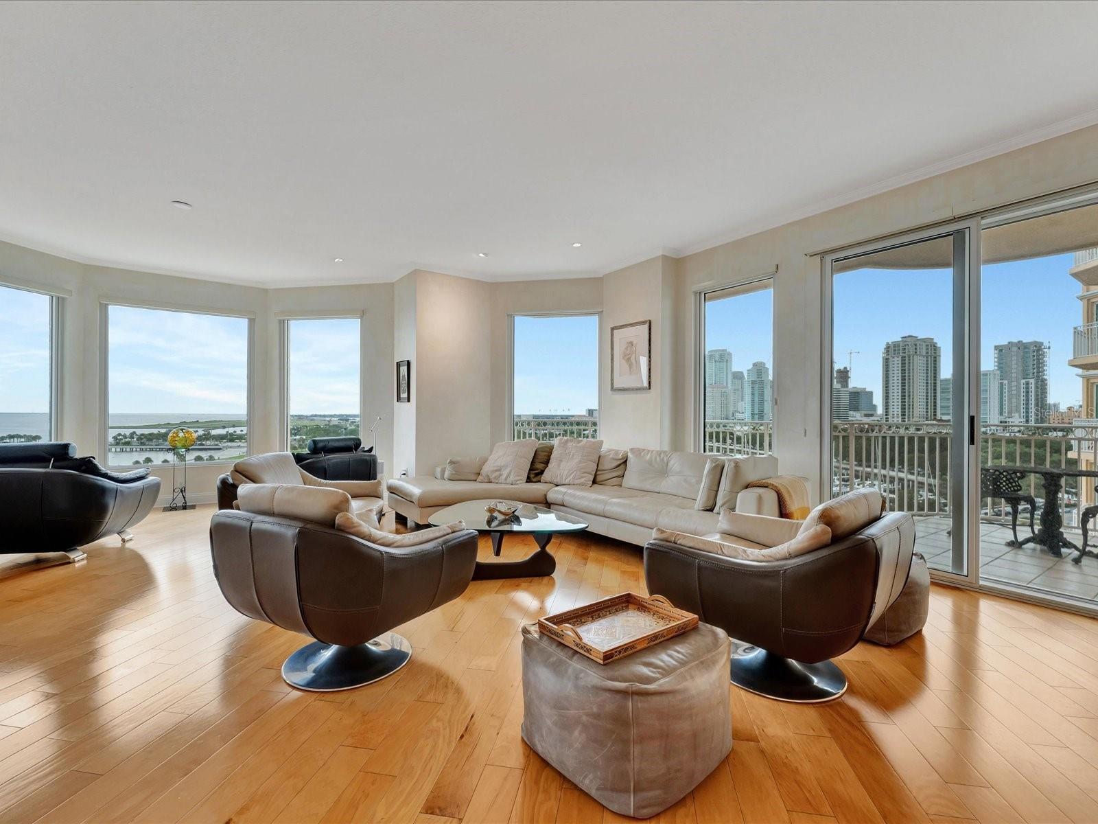 VINOY PLACE CONDO - Residential Lease