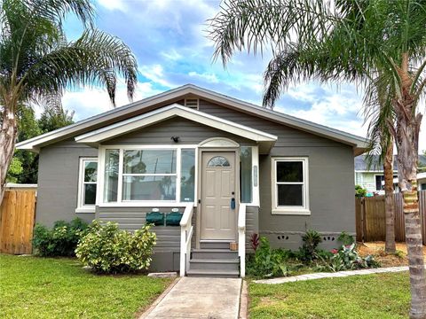 Photo of 5150 2nd Avenue S, St Petersburg, FL 33707 (MLS # TB8398156) Photo of 5150 2nd Avenue S, St Petersburg, FL 33707 (MLS # TB8398156)