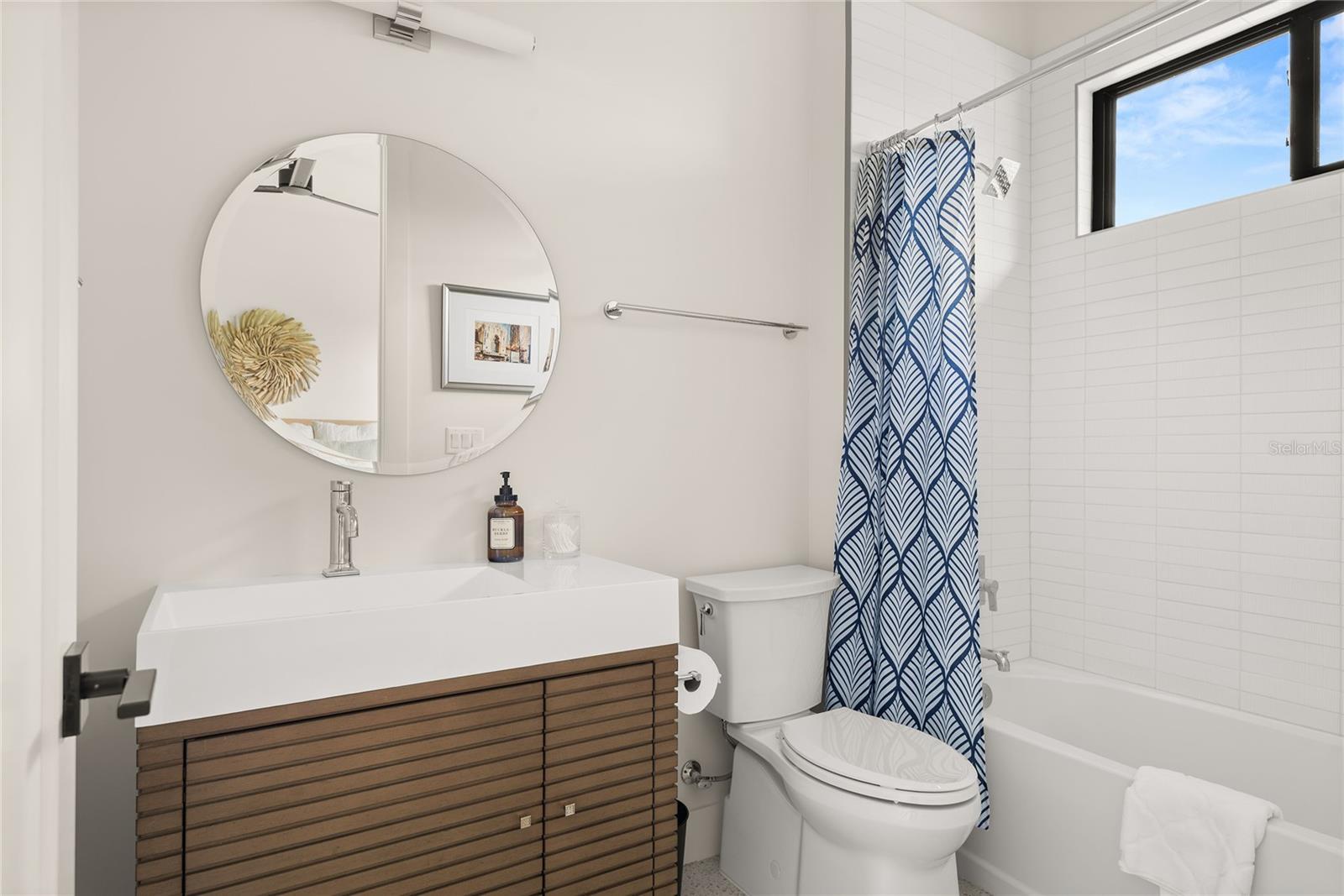 TURNBULL CROSSINGS - Residential