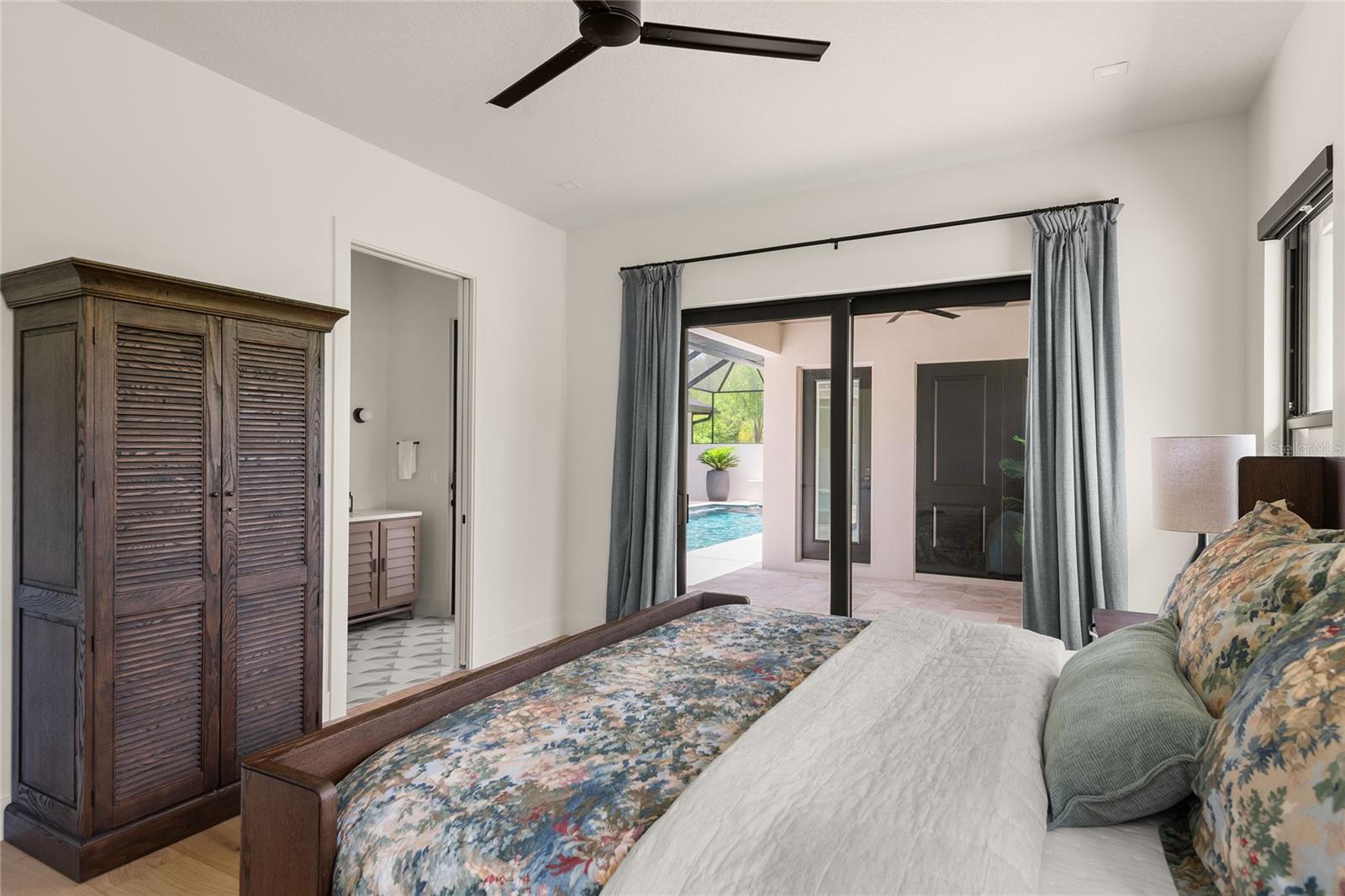 TURNBULL CROSSINGS - Residential