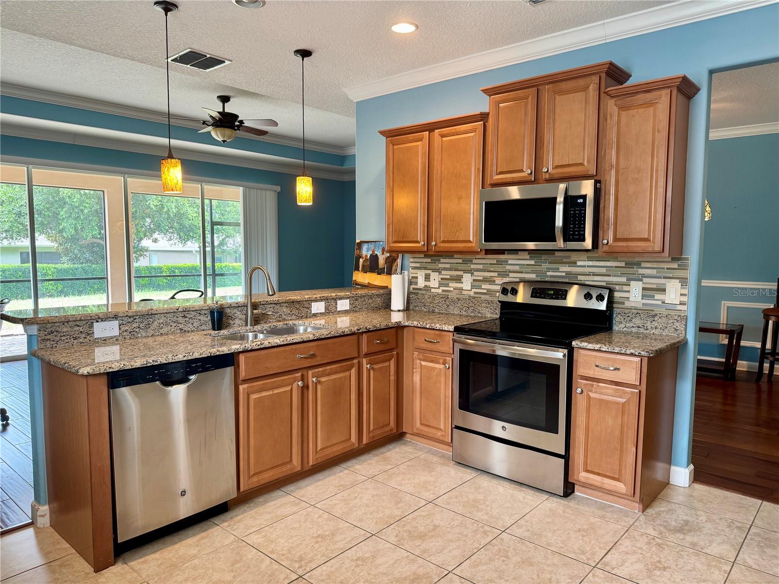 HERITAGE HILLS - Residential