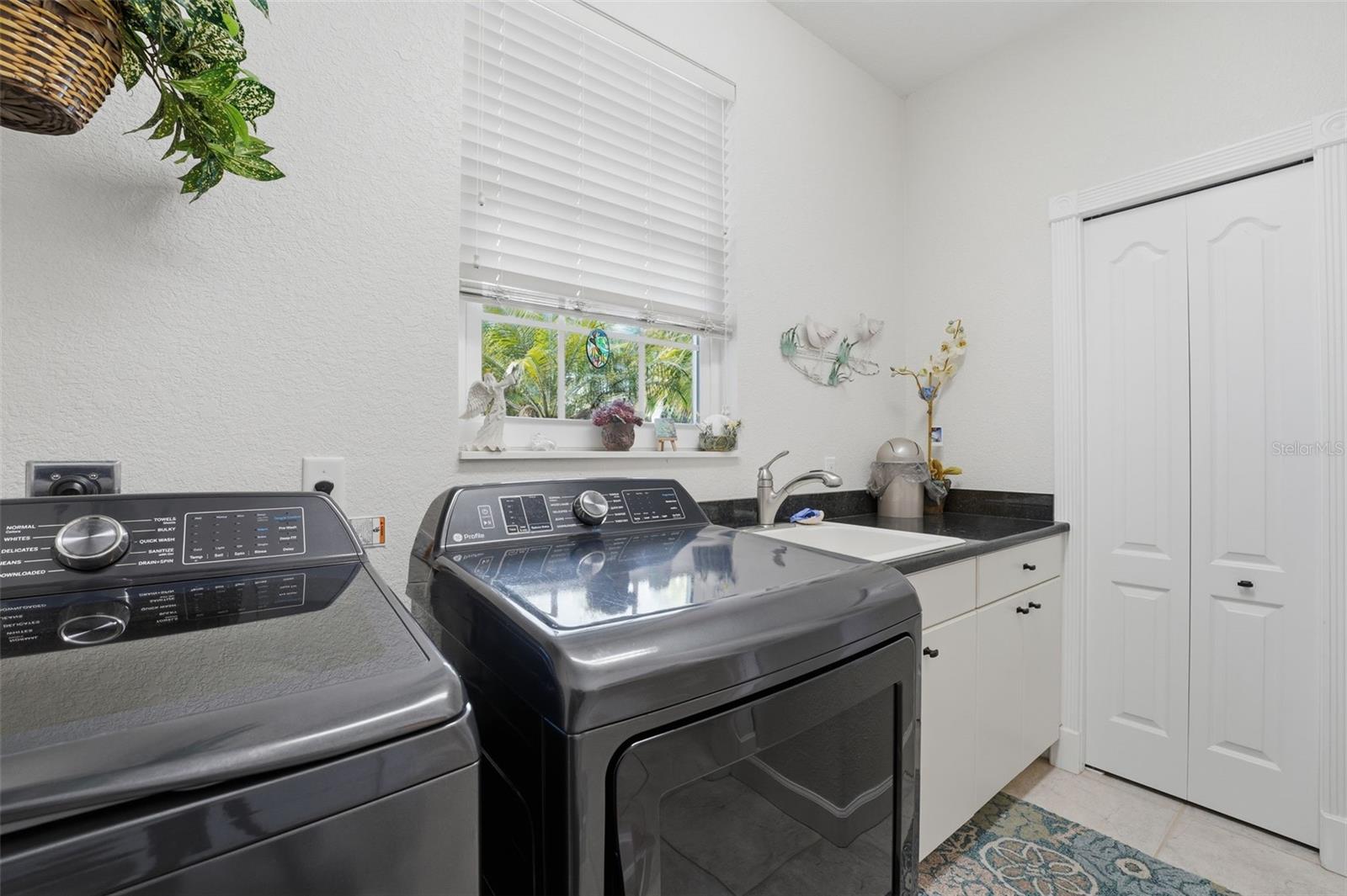 CAPE HAZE - Residential