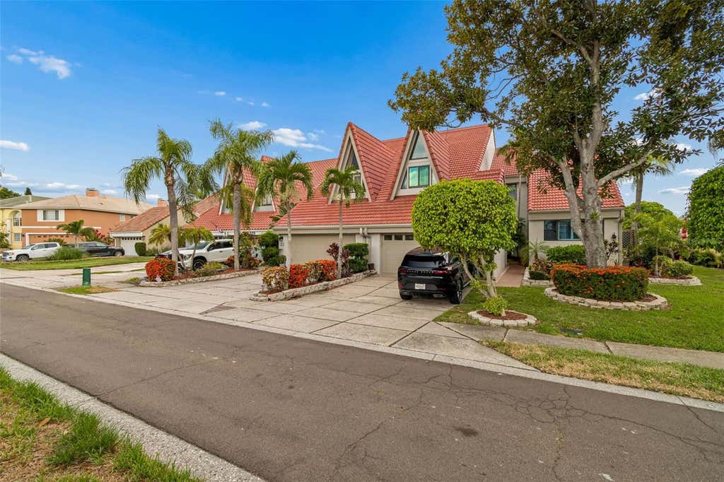 Photo of 820 Symphony Isles Boulevard, Apollo Beach, FL 33572 (MLS # TB8527405)