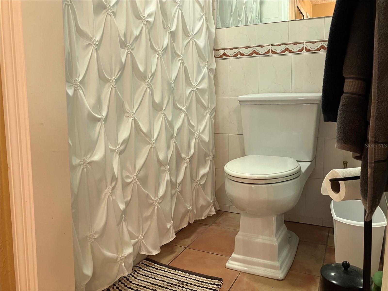 PARADISE LAKES PH 03 - Residential