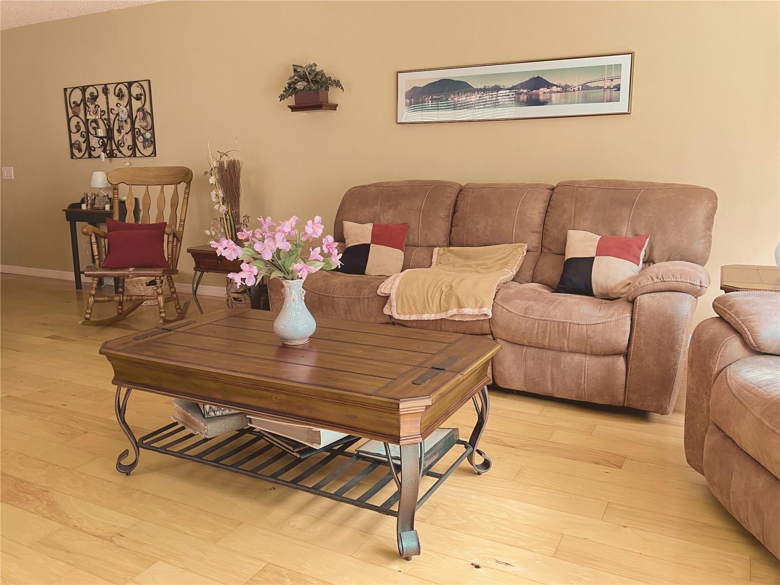 PARADISE LAKES PH 03 - Residential