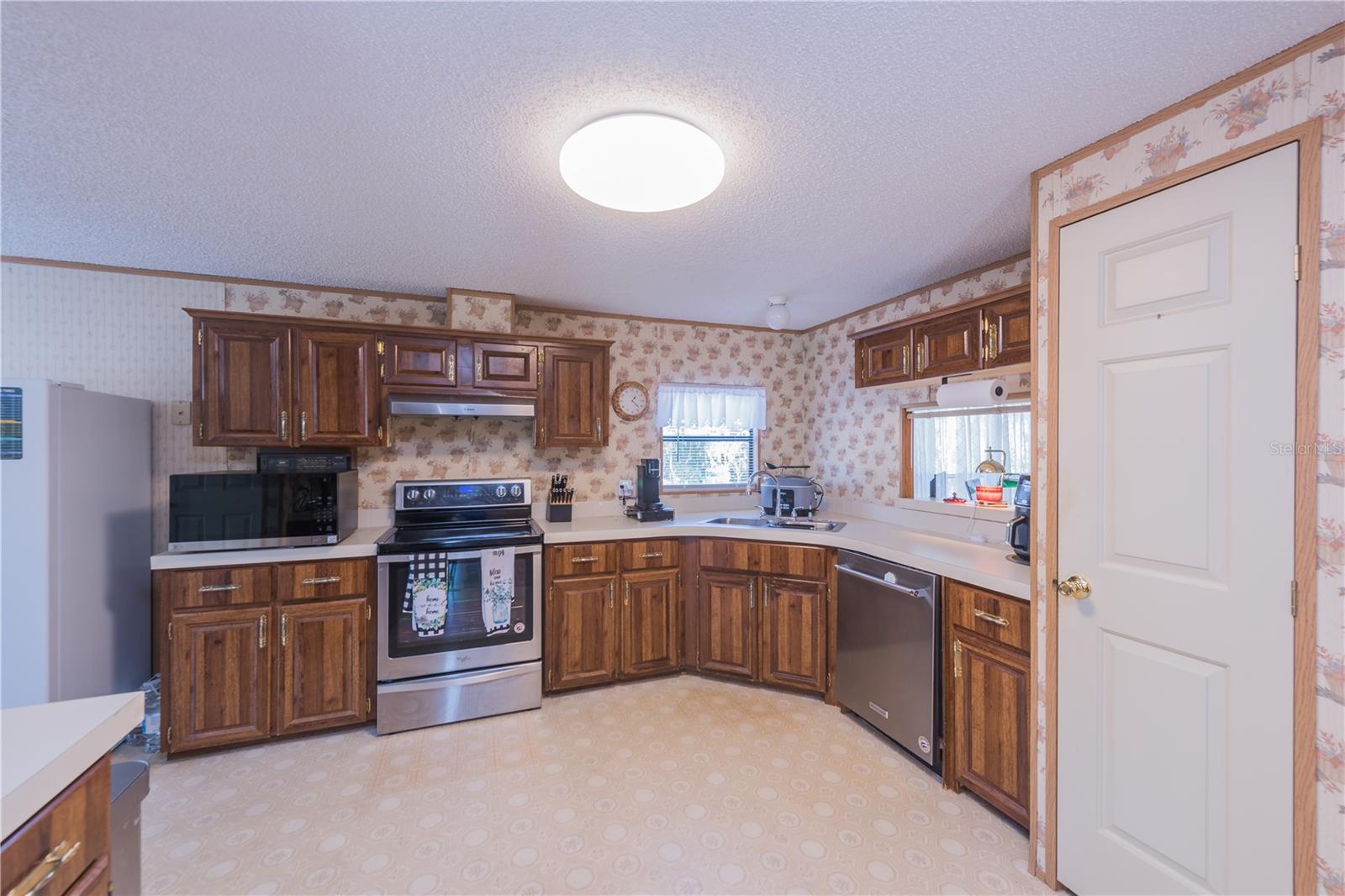 N TYMBER CREEK/AIRPORT RD O.B. AREA - Residential