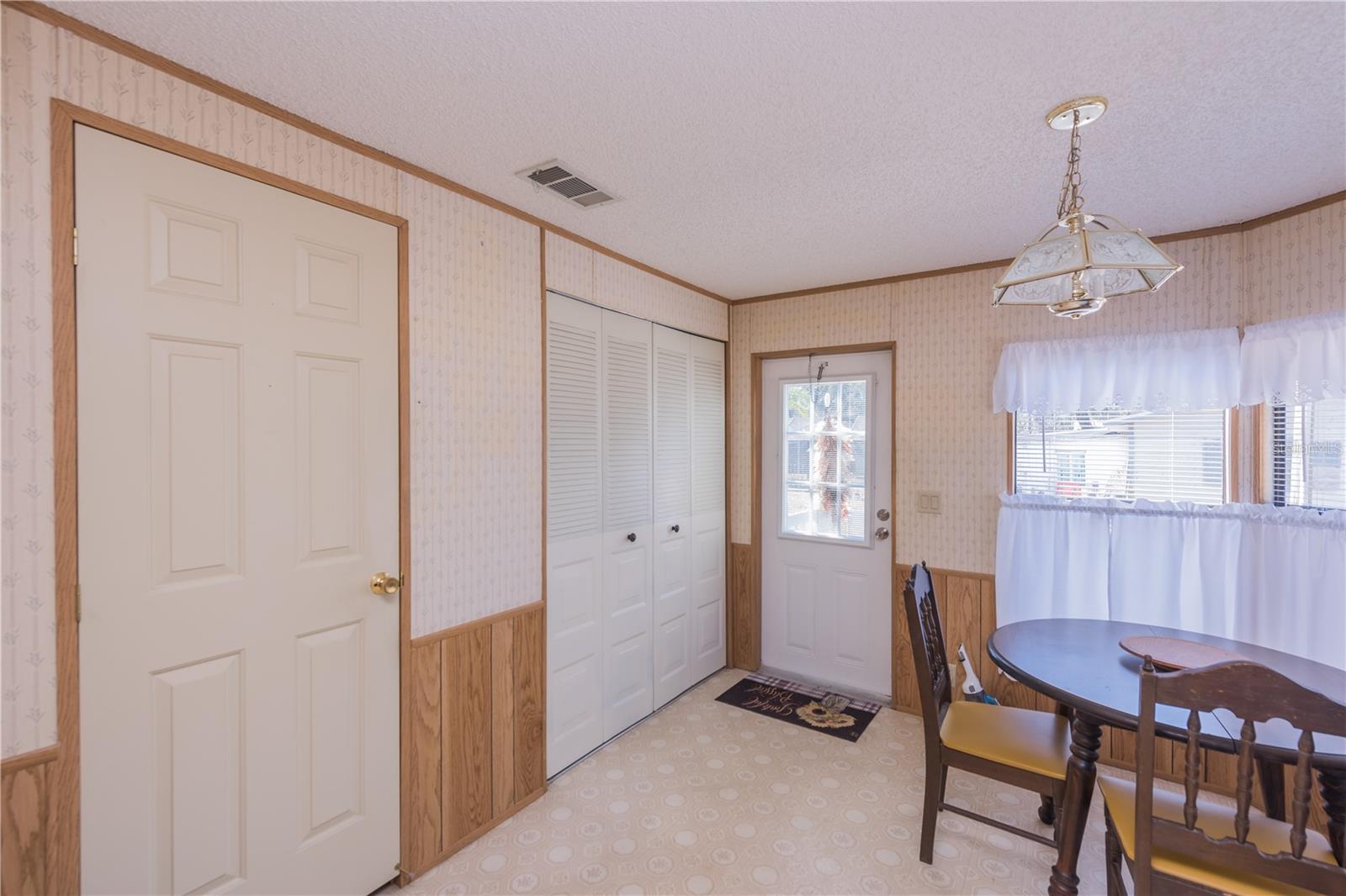 N TYMBER CREEK/AIRPORT RD O.B. AREA - Residential