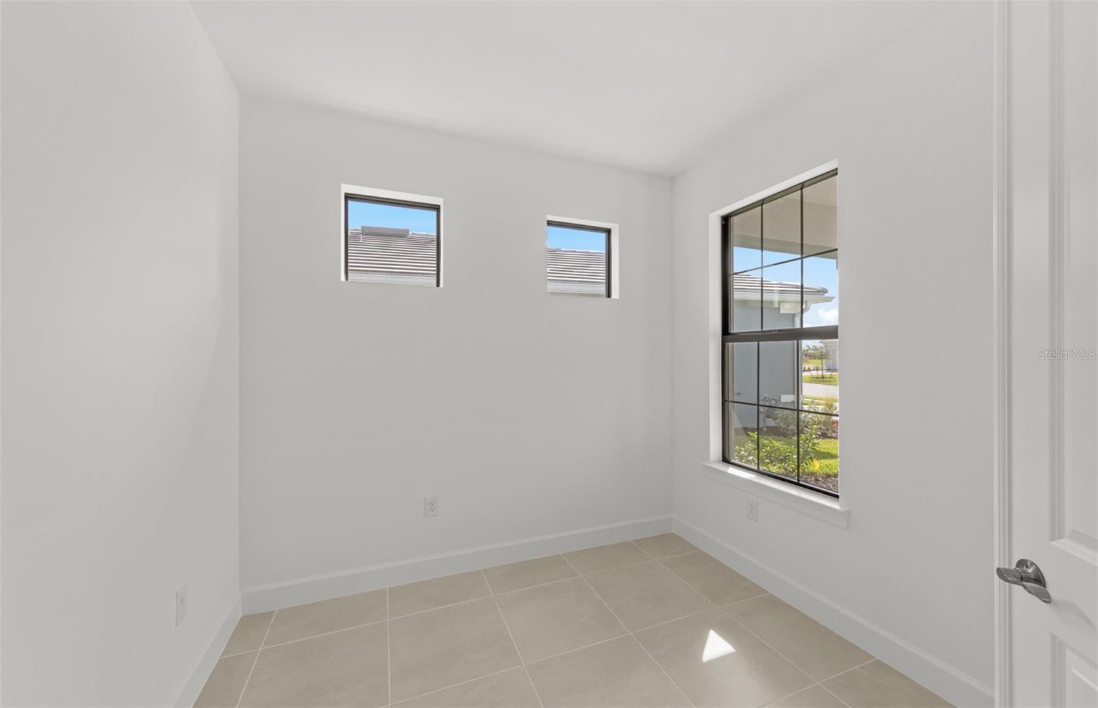 18917 INDIAN ROCK PLACE