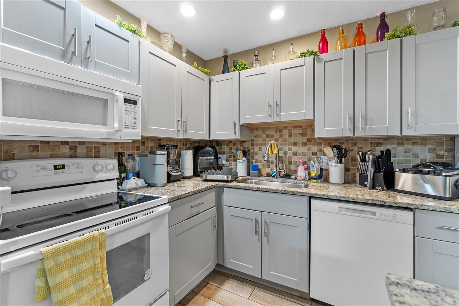 HIGHLAND PARK - Residential Income