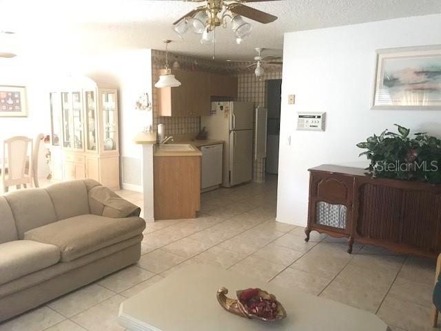 THE VILLAGES - Residential Lease