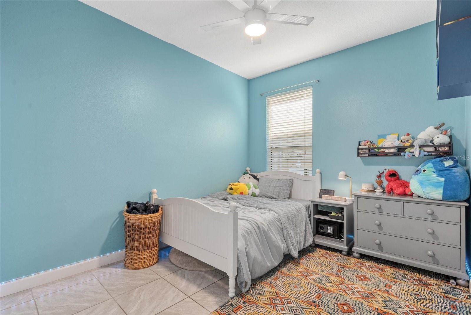 VILLAGES/PINE TREE SPRUCE PINE - Residential