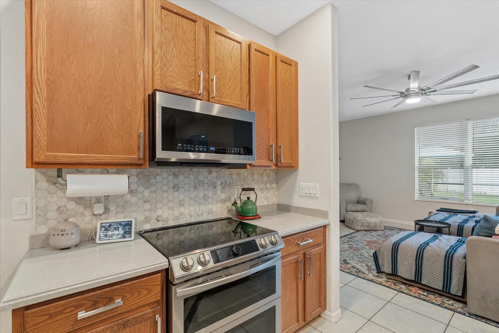 VILLAGES/PINE TREE SPRUCE PINE - Residential