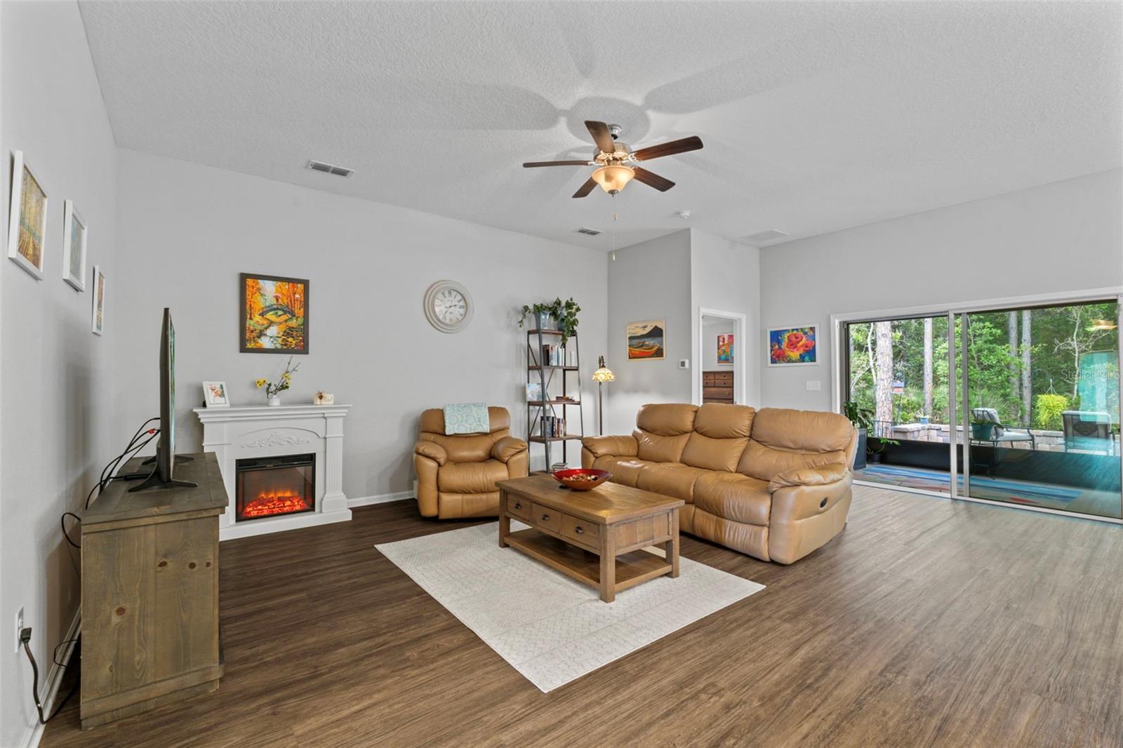 324 PALACE DRIVE