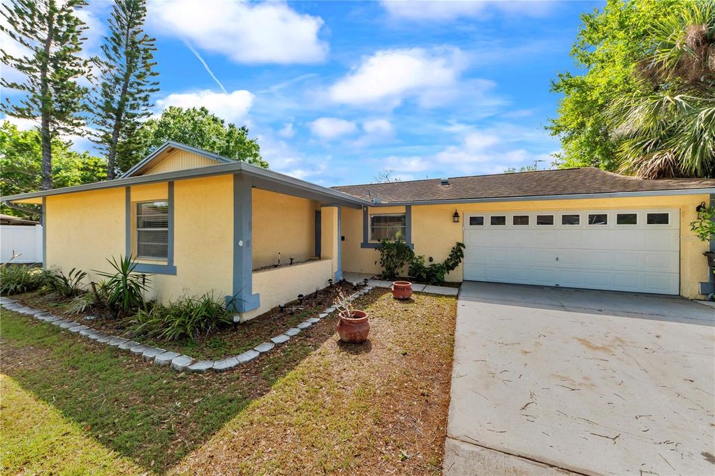 Photo of 10320 Out Island Drive, Tampa, FL 33615 (MLS # TB8494404)