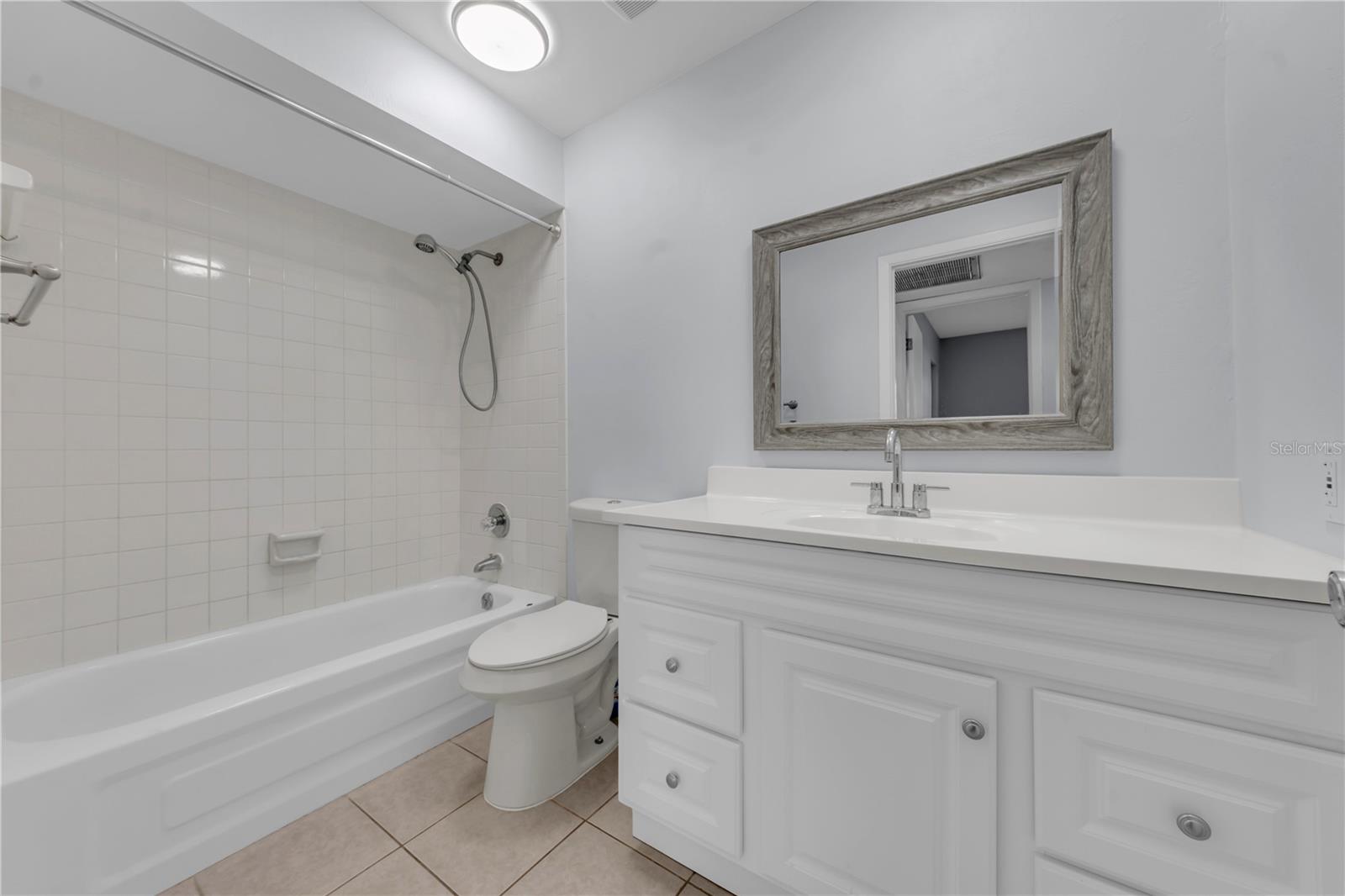 BAY PORT COLONY PH III UN 1 - Residential