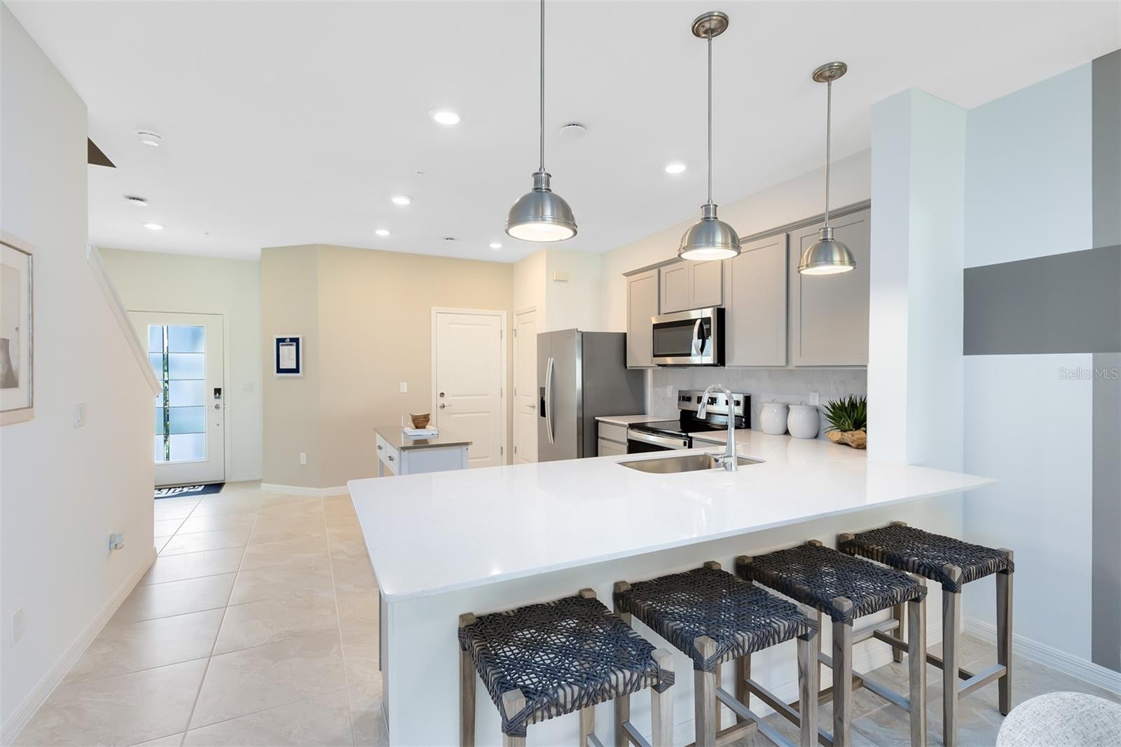 SKYLAR CREST - Residential