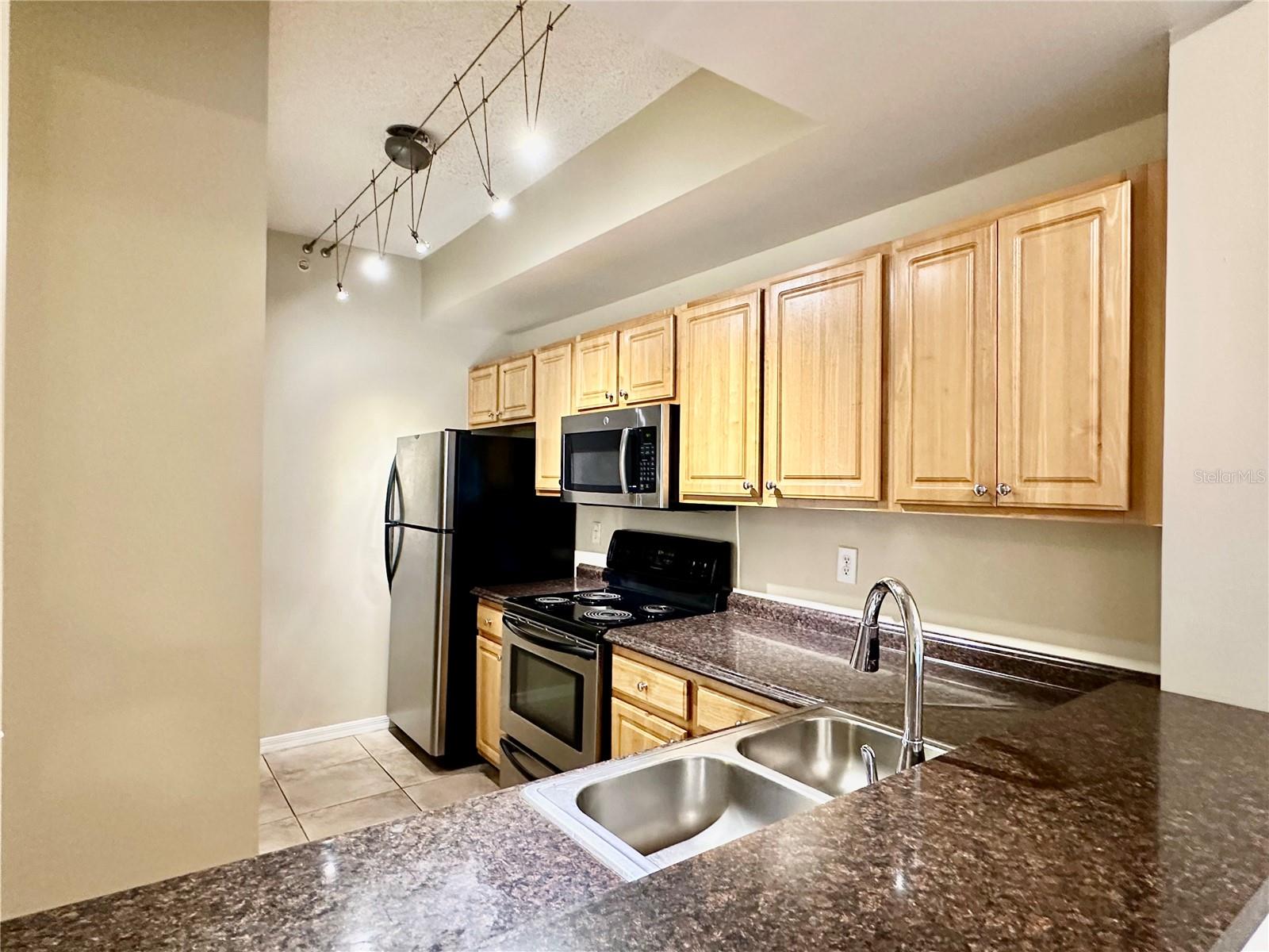 LAS PALMAS OF SARASOTA - Residential Lease