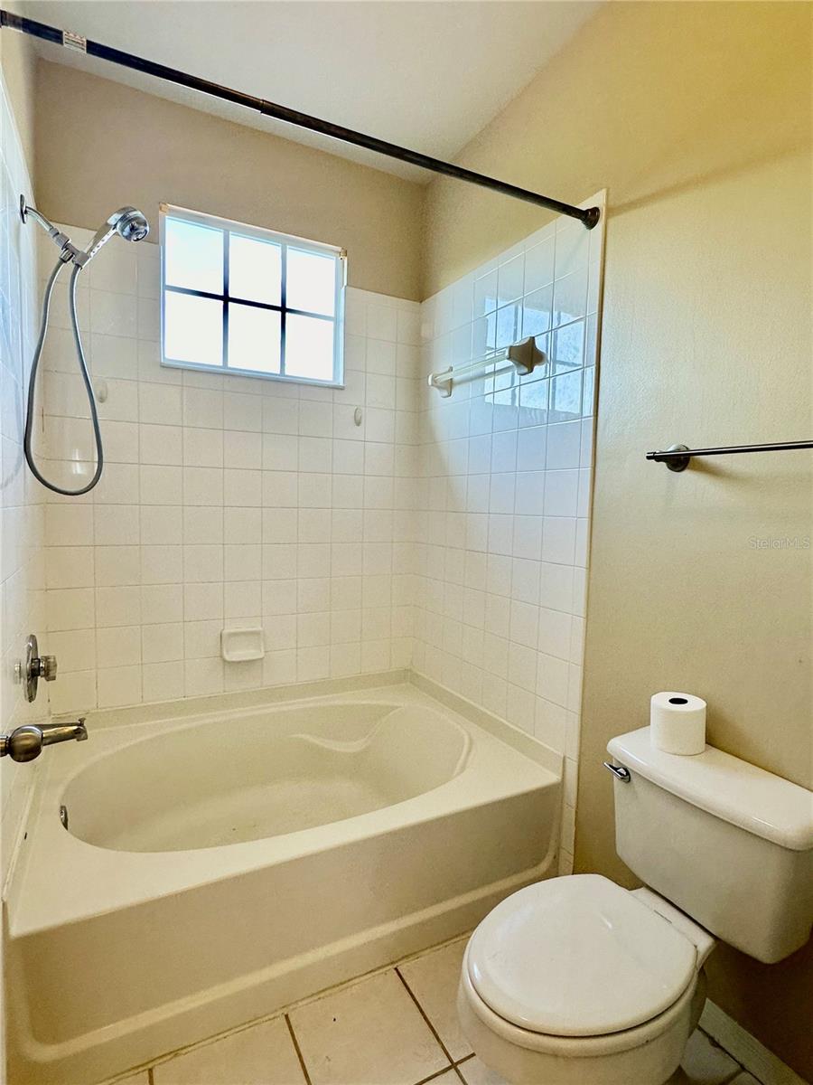 LAS PALMAS OF SARASOTA - Residential Lease