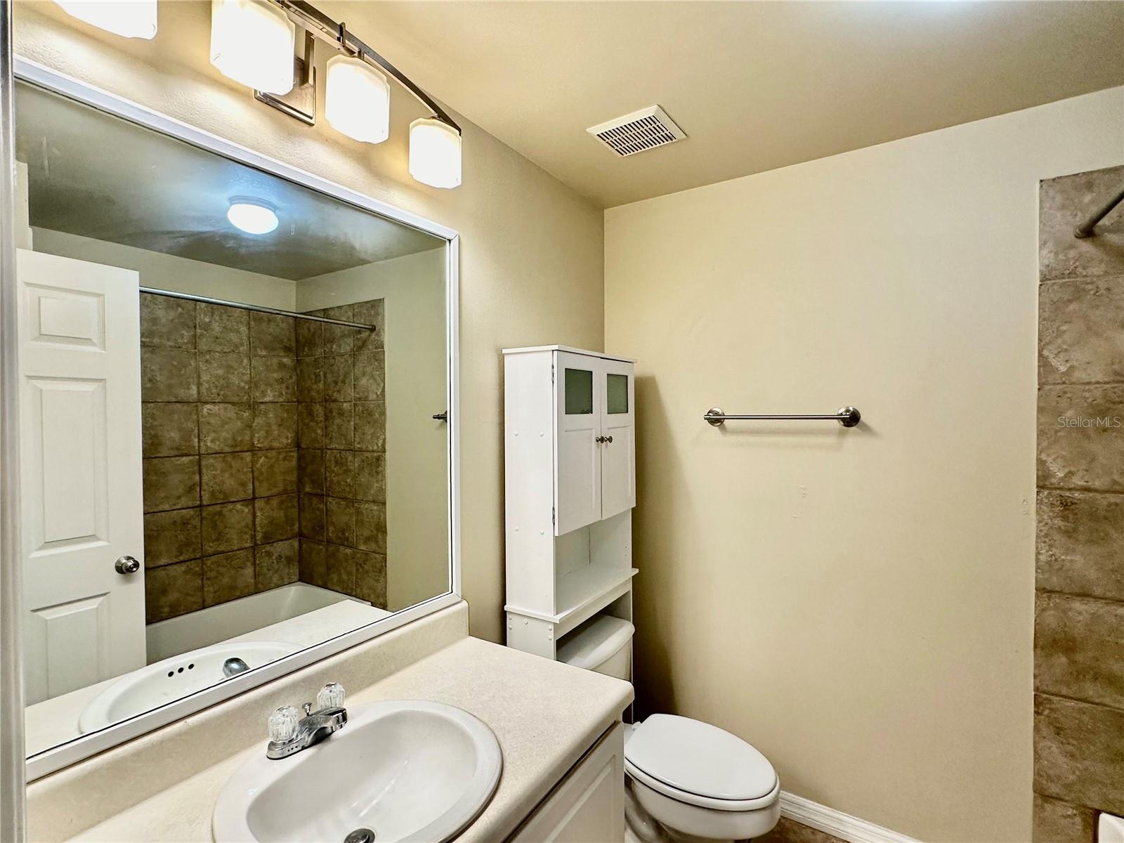 LAS PALMAS OF SARASOTA - Residential Lease