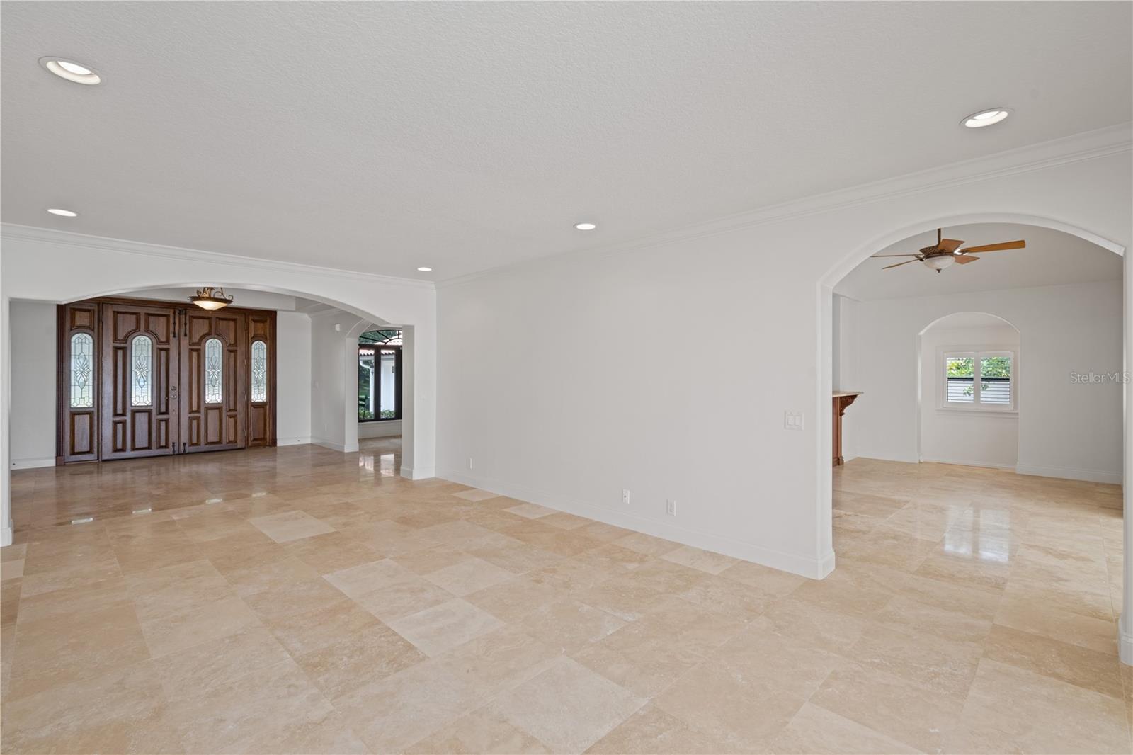 325 MAGNOLIA STREET
