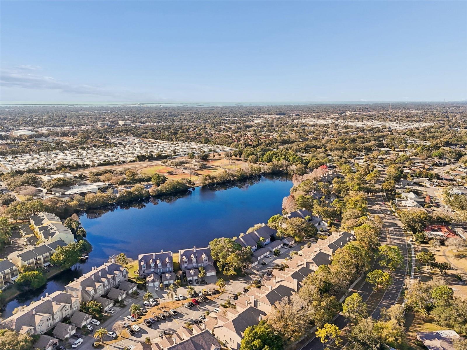 WESTCHESTER LAKE TWNHMS - Residential