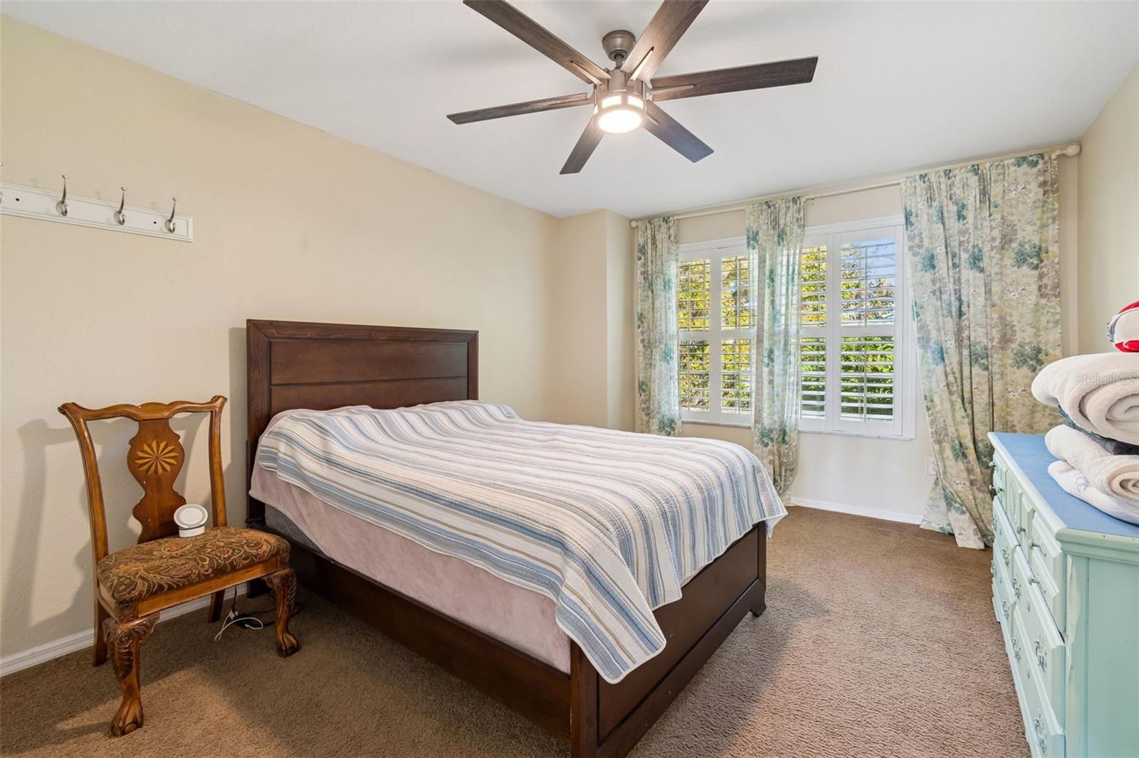 WESTCHESTER LAKE TWNHMS - Residential